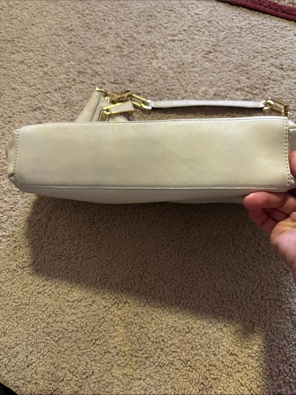 Michael Kors Cream Leather Shoulder Bag with Gold Hardware - Picture 14 of 16